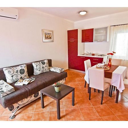 Apartments Cambi Kastela Bagian luar foto