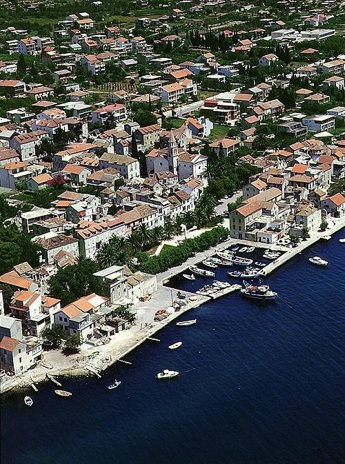 Apartments Cambi Kastela Bagian luar foto